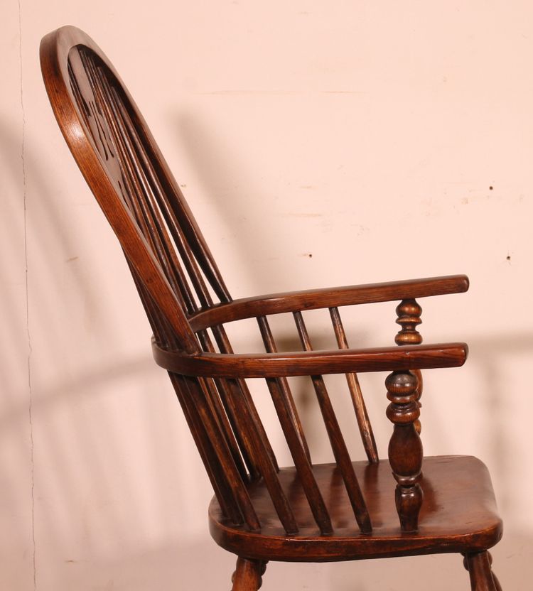 Windsor Armchair In Ash And Elm From The Early 19th Century
