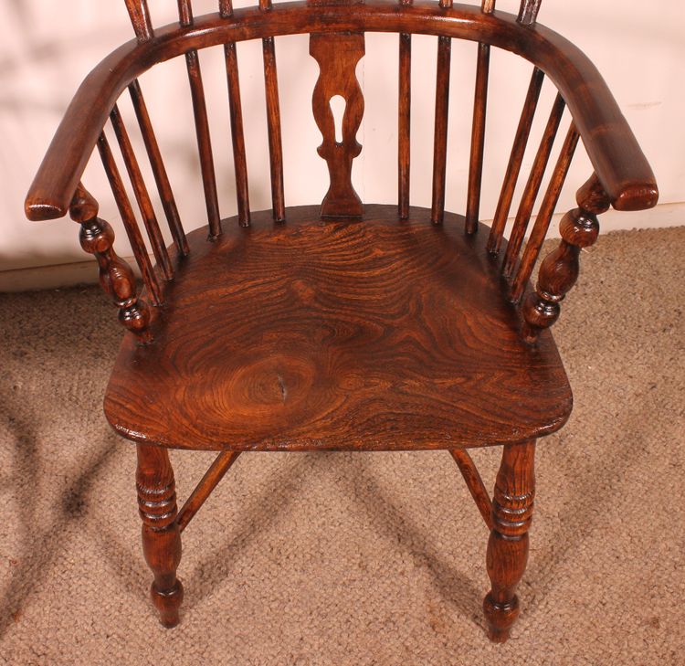 Coppia di poltrone Windsor inglesi del XIX secolo