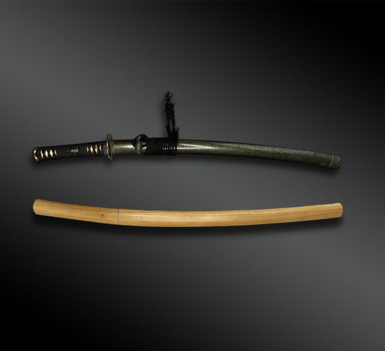 SABER called Wakizashi signed Echigo no kami Kanesada in shirasaya with koshirae - Japan - 17th century