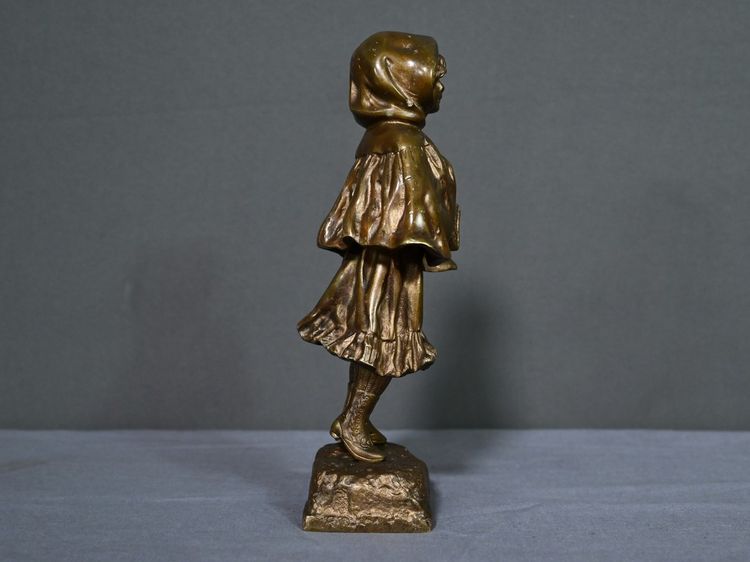 Bronzo “La scolaretta”, firmato Tremo – Inizio XX secolo