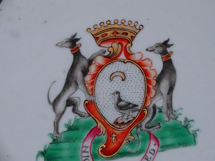 Plate of the East India Company, Coat of Arms of the Aguado de la Marisma Family, Pink China