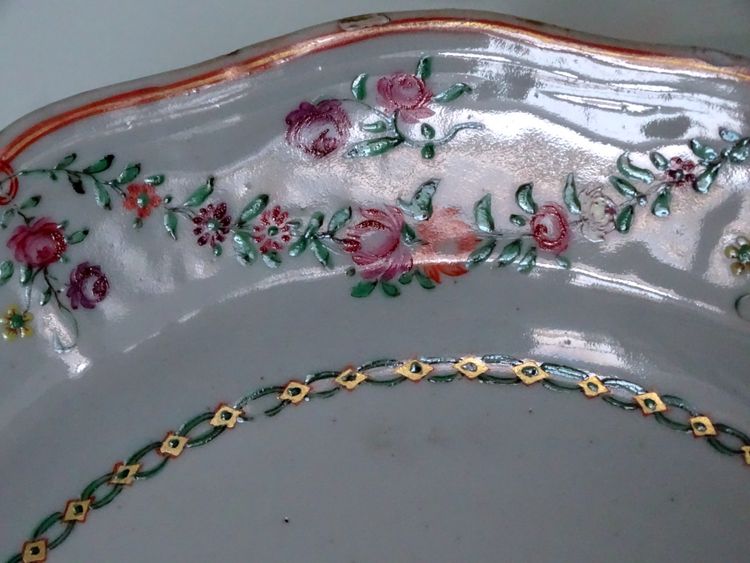 Plate of the East India Company, Coat of Arms of the Aguado de la Marisma Family, Pink China