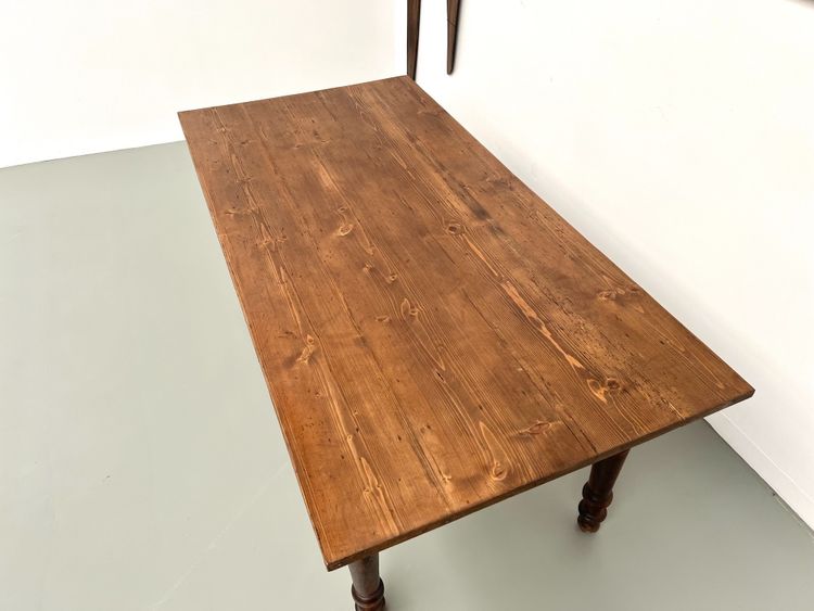 Small pine farmhouse table with turned legs