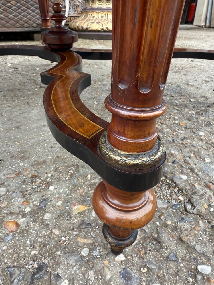 Louis XVI style pedestal table / center table, Napoleon III period in marquetry