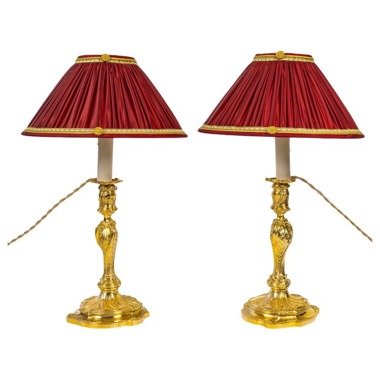 Paire de Flambeaux Rocaille Montée en Lampes en Bronze Ciselé et Doré Style Louis XV vers 1850
