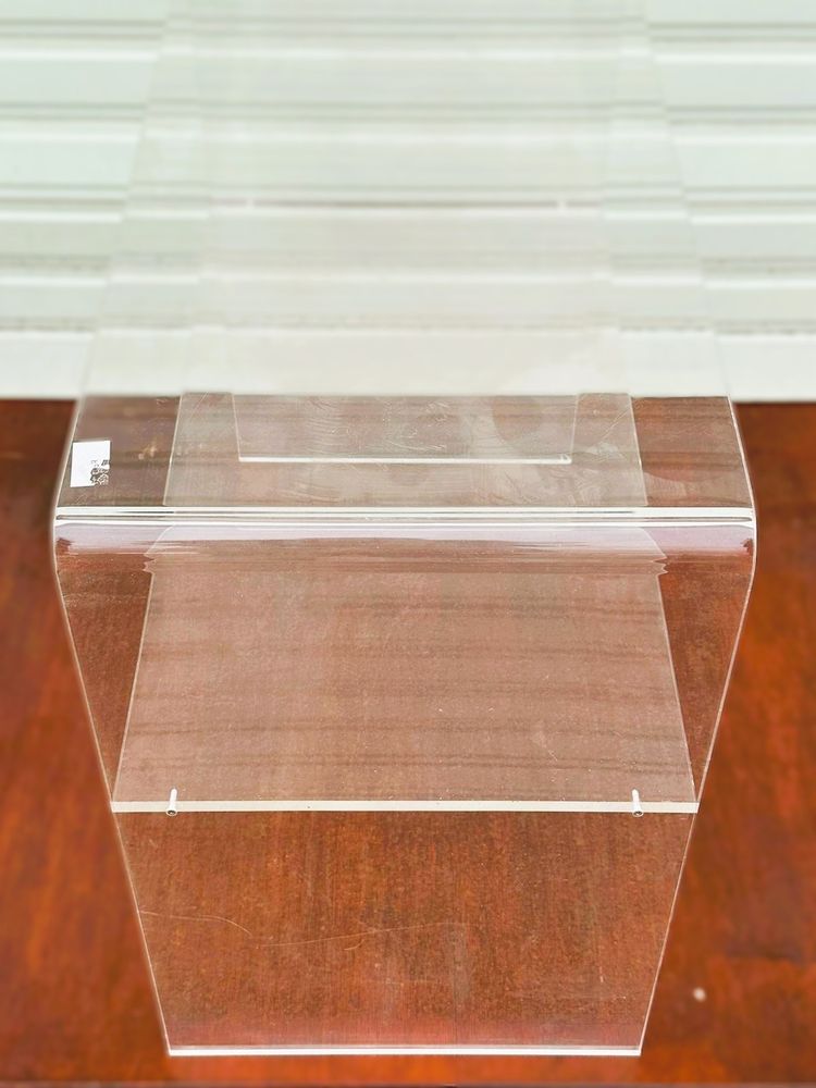 Console plexi