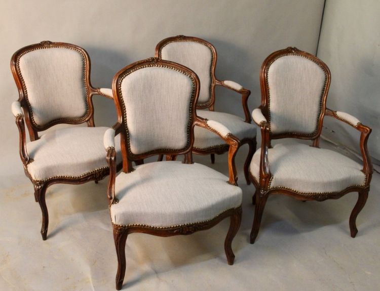 Ensemble de 4 fauteuils Cabriolet Louis XV