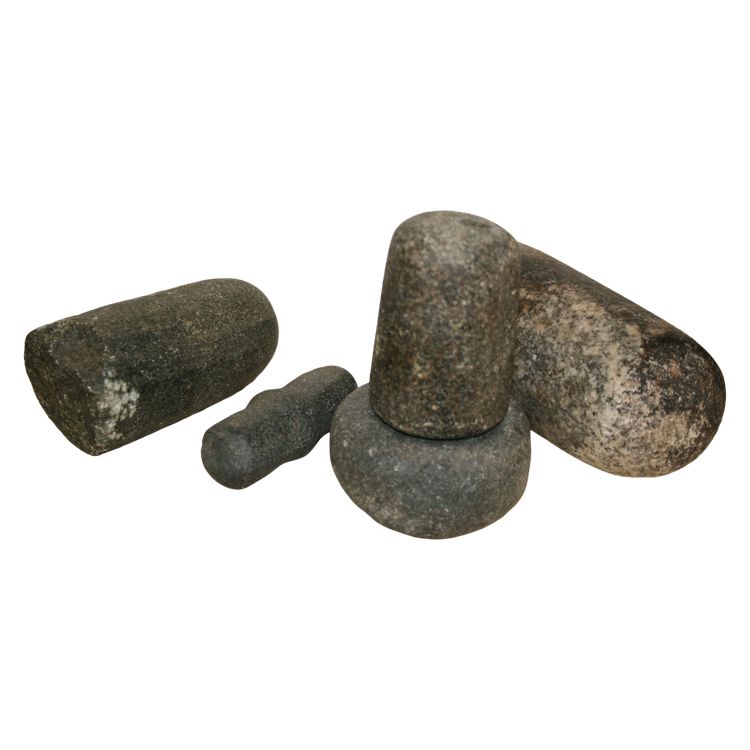 Lot de quatre pilons d'époque néolithique, Sahara.