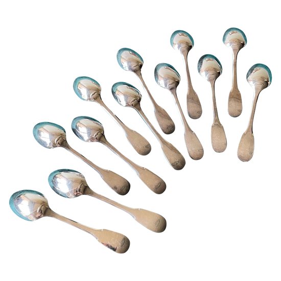 12 mocha spoons.