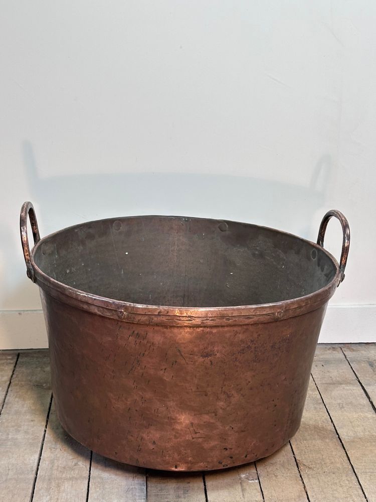 Chaudron / bassine ancienne en cuivre diamètre 58 cm