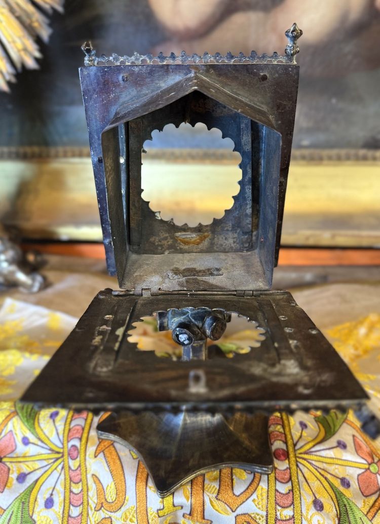 Monstrance Gothic reliquary in engraved bronze - 16th century