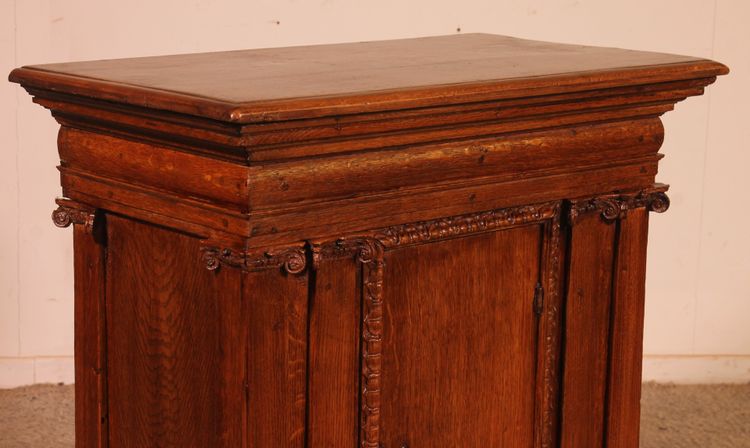 tabernacle en chêne d'époque renaissance