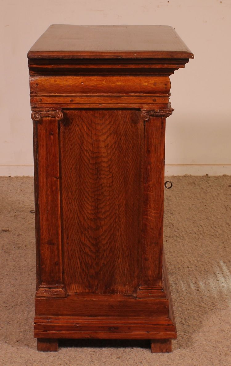 tabernacle en chêne d'époque renaissance