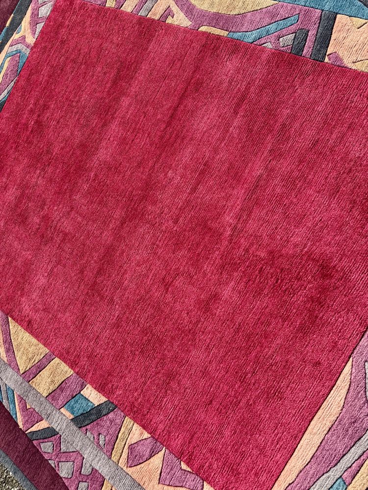 Modern rug from Nepal 285x250 cm