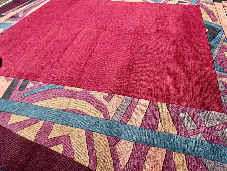 Modern rug from Nepal 285x250 cm
