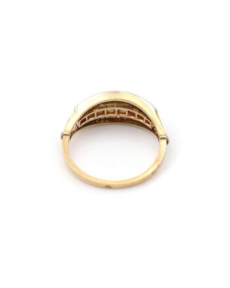 Anello di fidanzamento con giarrettiera Art Déco in oro 18 carati e platino con zaffiri e diamanti