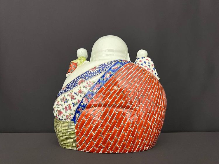 Laughing Buddha with Five Children – Chinese porcelain, famille rose