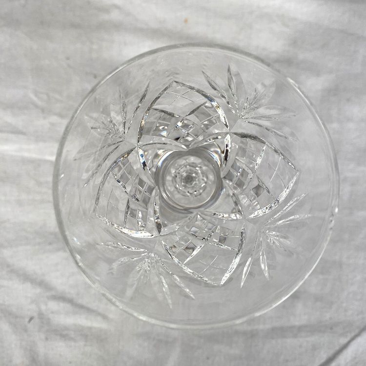 Saint-Louis, Chantilly model. Set of nine wine glasses. H 15 cm