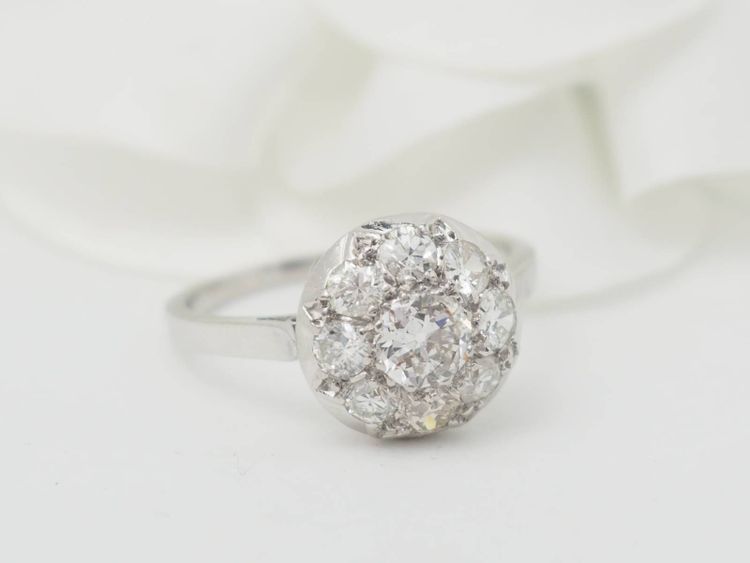 Antiker Ring aus Platin und Diamanten