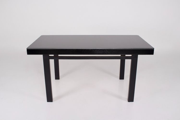 Table Brutaliste Noire à Allonge