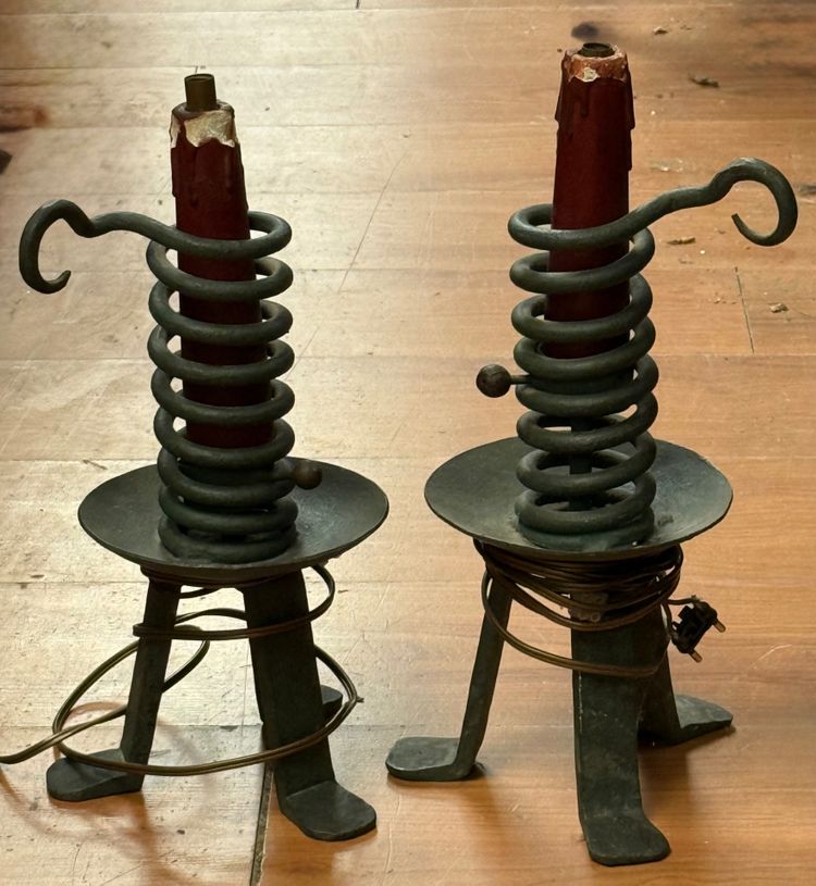 Pair of rat tail lamps