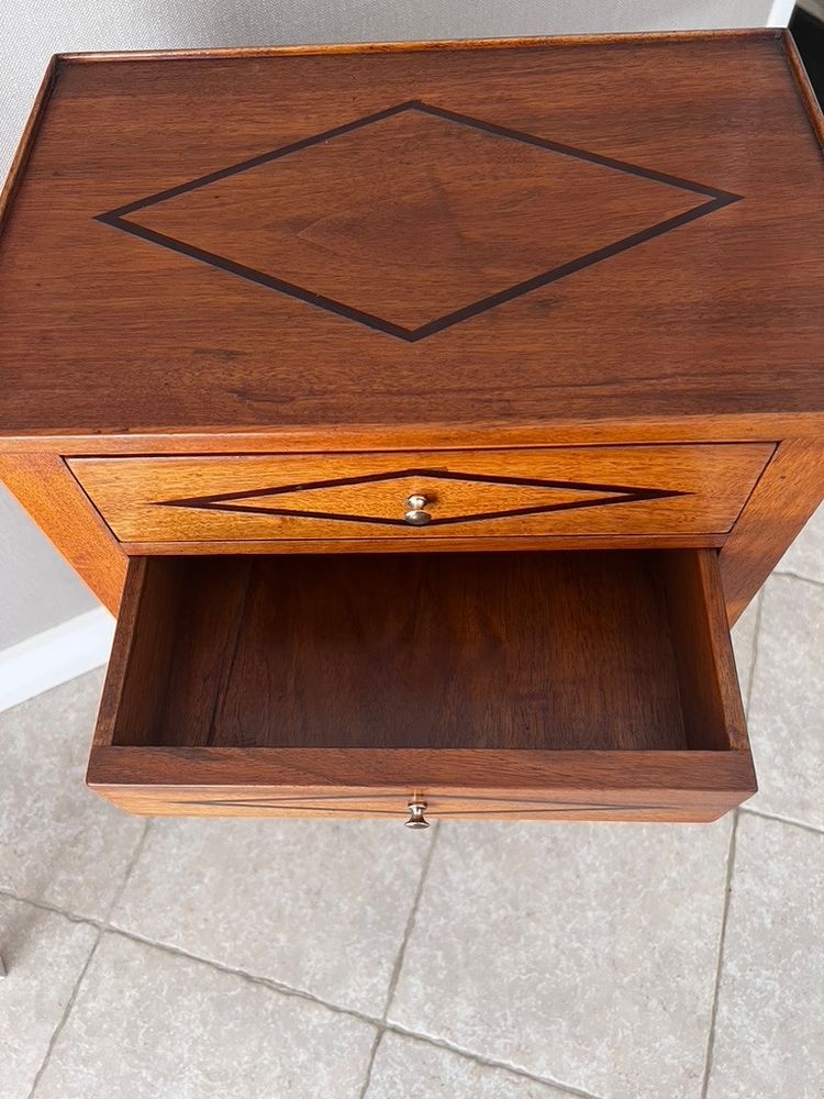 Petit meuble d'appoint