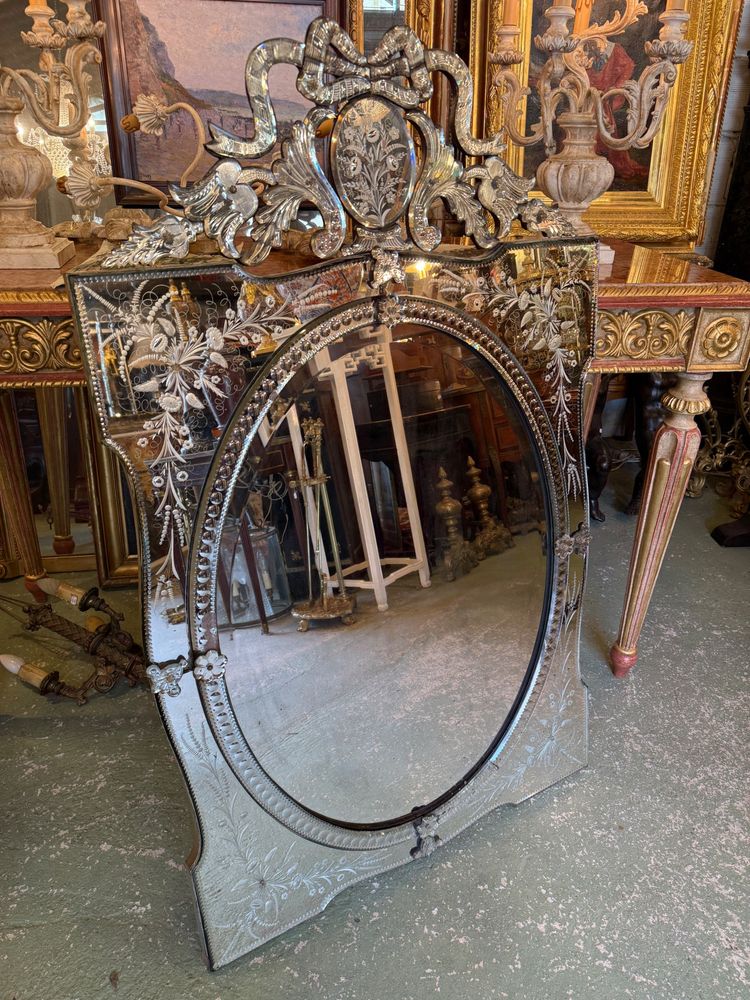 Venetian mirror / Venetian glass with parecloses, early 20th century