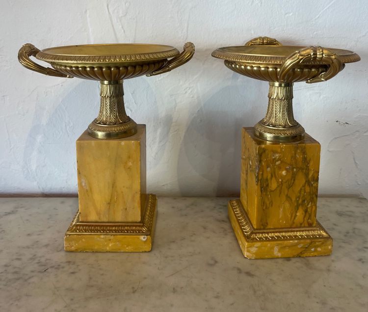 Pair of cassolettes - bronze and marble - France - 19th century