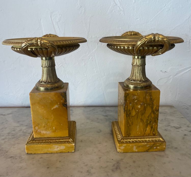 Pair of cassolettes - bronze and marble - France - 19th century