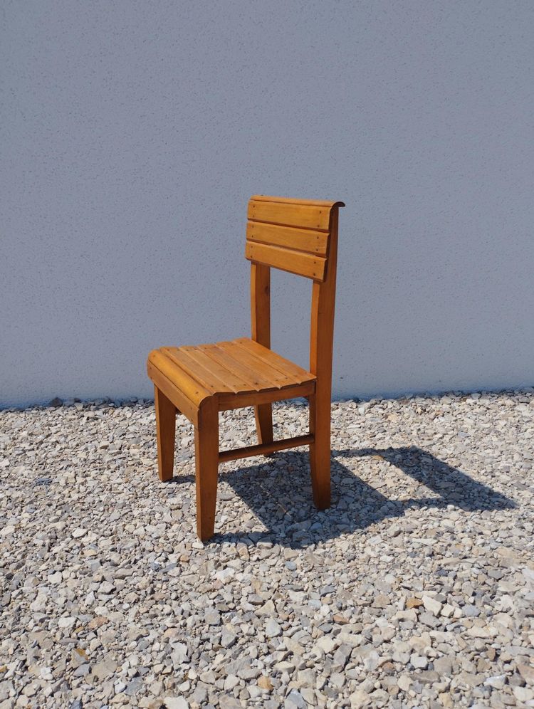Sedia antica per bambini - periodo vintage