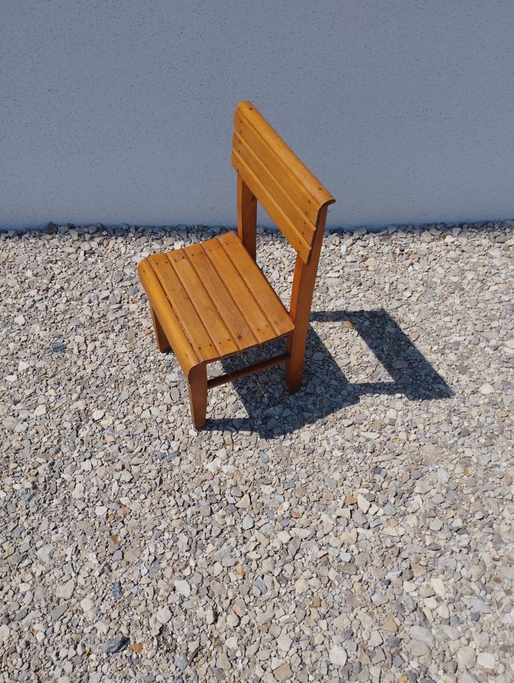 Sedia antica per bambini - periodo vintage