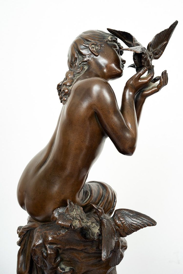 Scultura antica in bronzo firmata "Math Moreau", Francia, XIX secolo.