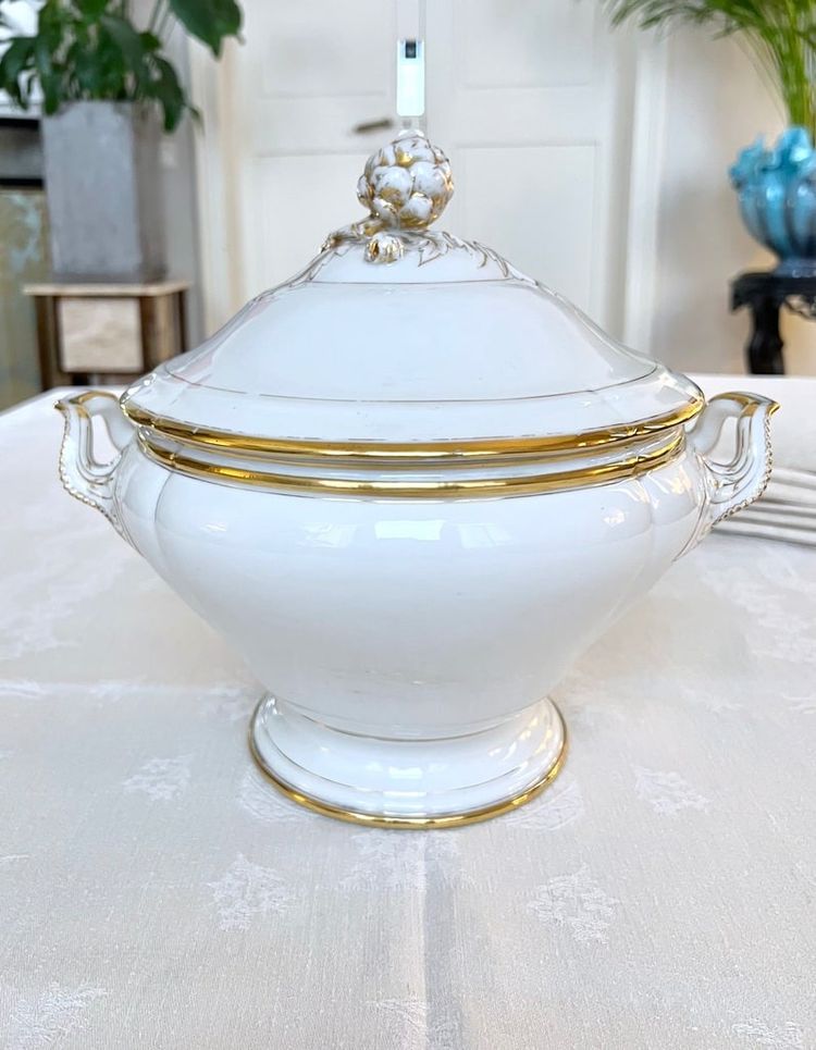 Soup tureen Limoges porcelain - Jean Pouyat - Tableware - Monograms - Vieux Paris