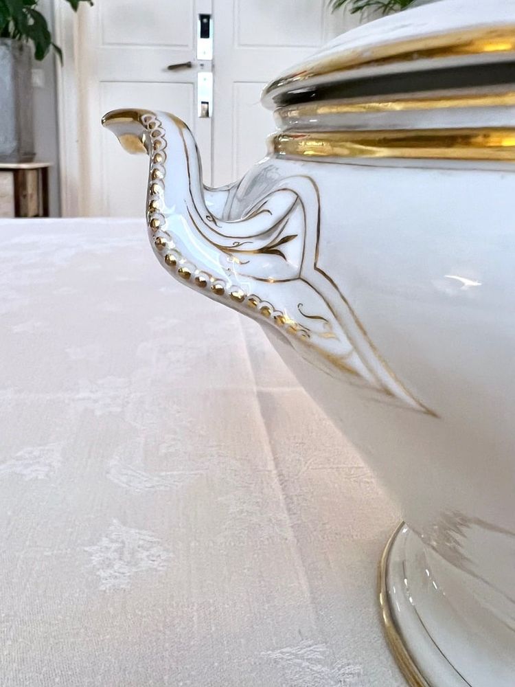 Soup tureen Limoges porcelain - Jean Pouyat - Tableware - Monograms - Vieux Paris