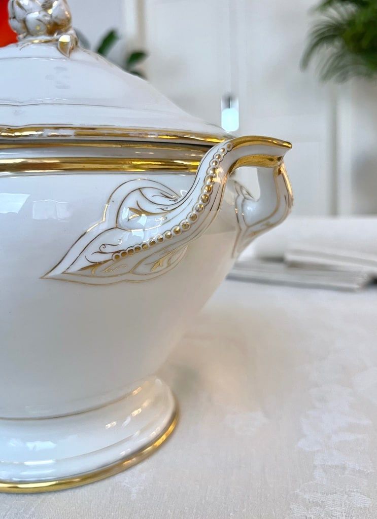 Soup tureen Limoges porcelain - Jean Pouyat - Tableware - Monograms - Vieux Paris