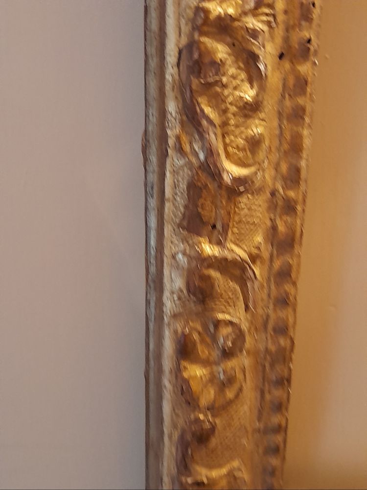 Cadre ancien  bois doré époque LXIV à  la Bérain