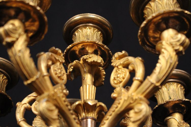 Coppia di candelabri a 6 luci in bronzo dorato, XIX secolo, periodo Luigi Filippo