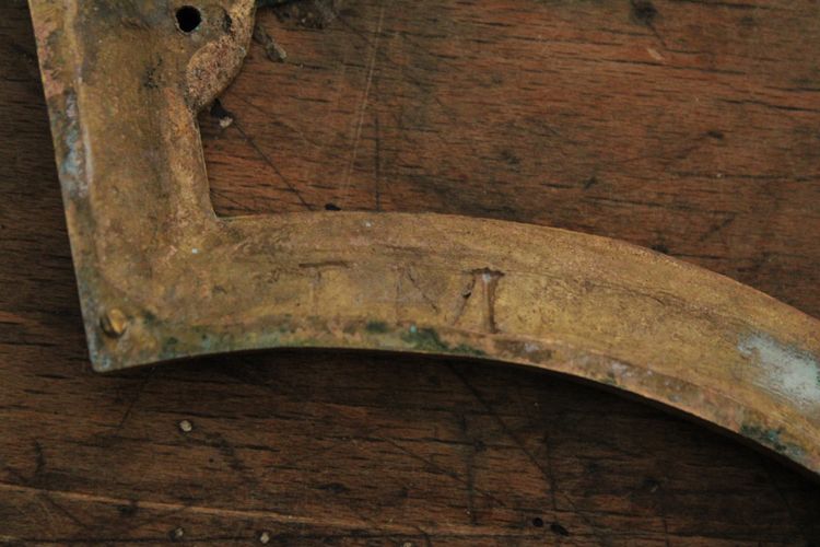 Coppia di candelabri a 6 luci in bronzo dorato, XIX secolo, periodo Luigi Filippo