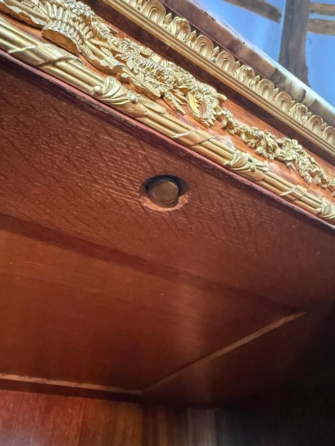 UNTERER SCHRANK LOUIS XVI - signiert François LINKE (1855 - 1946)