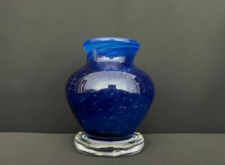 Daum France - Blue pâte de verre vase, with original box