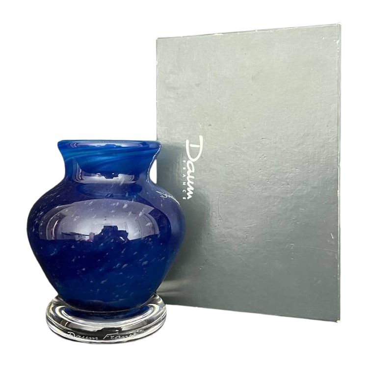Daum France - Blue pâte de verre vase, with original box