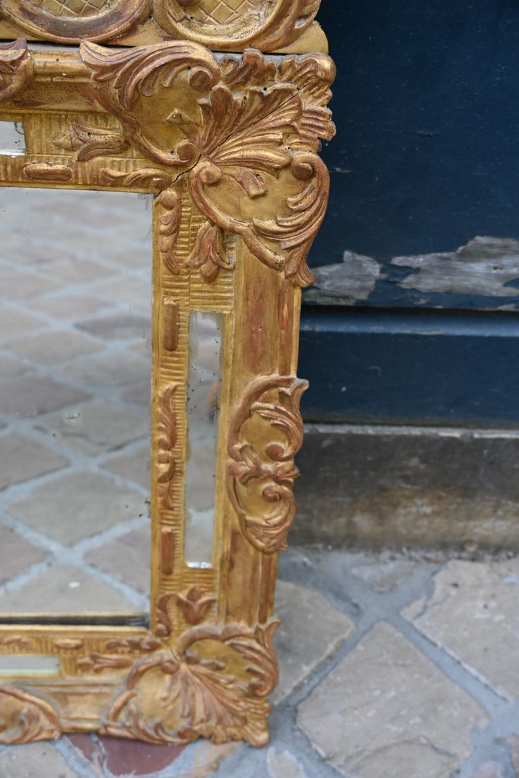 Miroir à parecloses d époque Regence XVIII