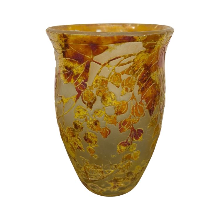 Daum Nancy vase with rose hip Art Nouveau