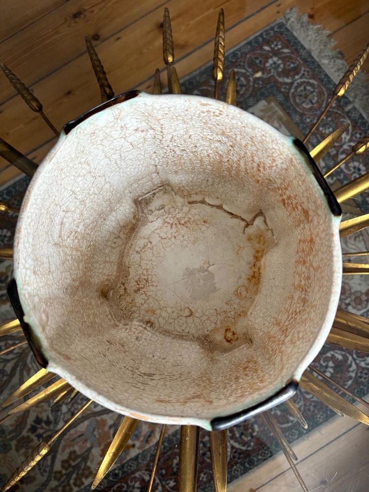 Cachepot occulto, Vienna, 1880