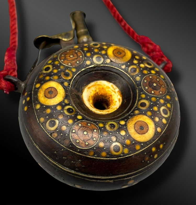 POWDER PEAR or PULVERIN - Nuremberg, Germany - 17th century