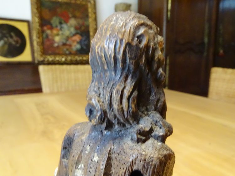 Wooden angel from the 17th century