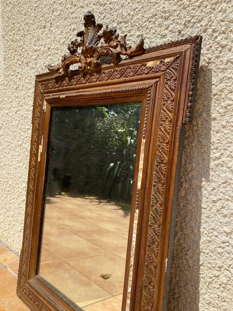 Miroir rectangulaire en bois à fronton ajouré, style Louis XVI, XIXème - 60 x 90cm