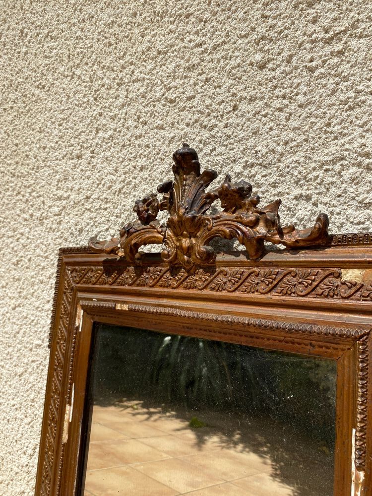 Miroir rectangulaire en bois à fronton ajouré, style Louis XVI, XIXème - 60 x 90cm