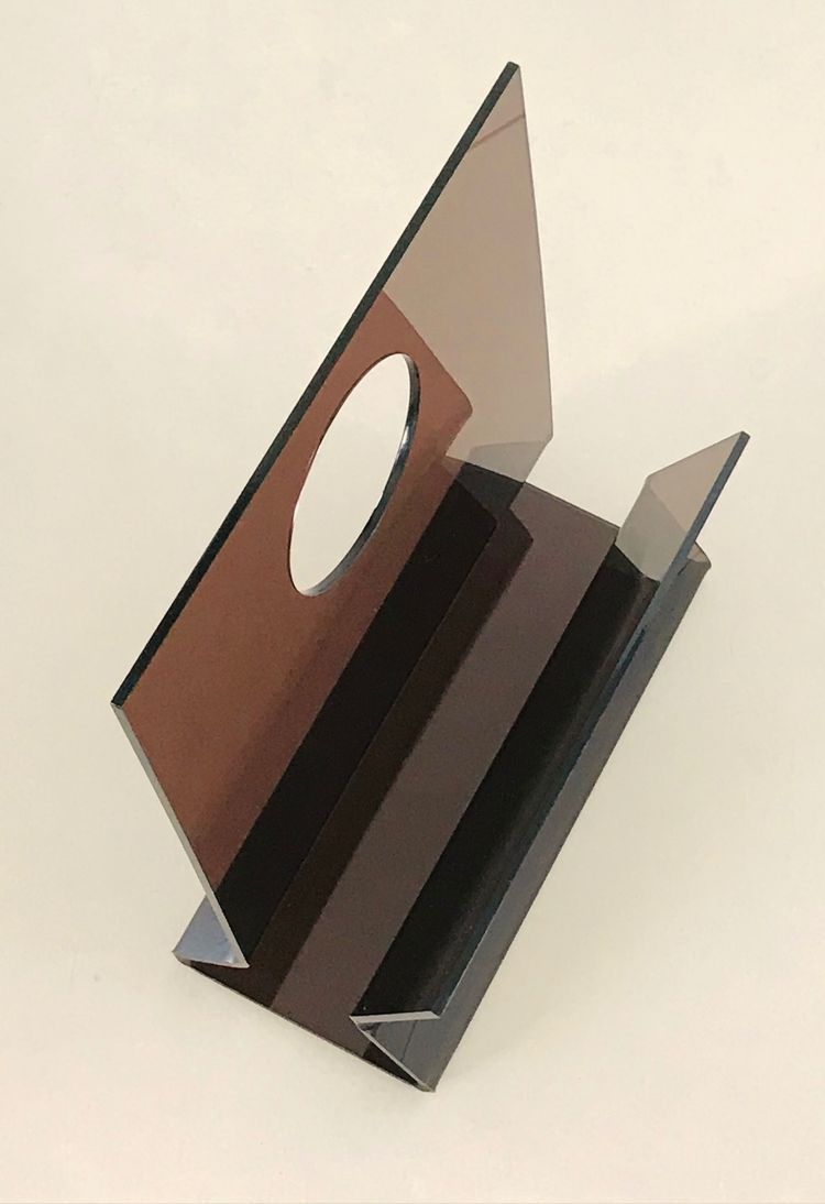 Porte-revues en altuglas par Michel Dumas, France années 70