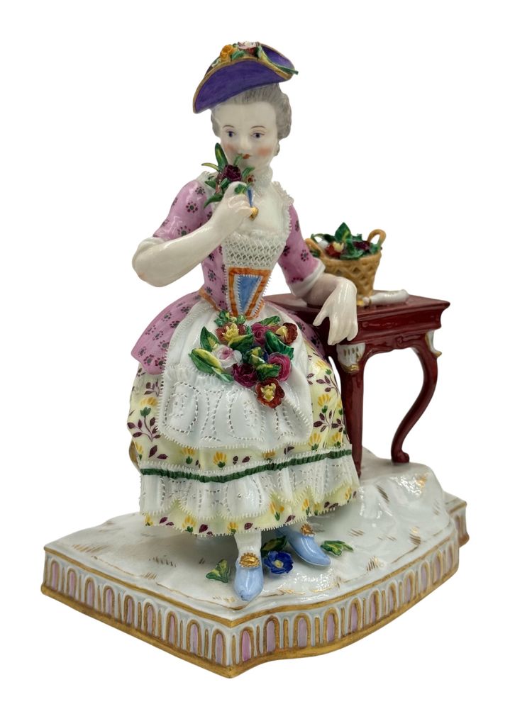 Meissen - Porcelain figurine, allegory of the 5 senses, The Smell